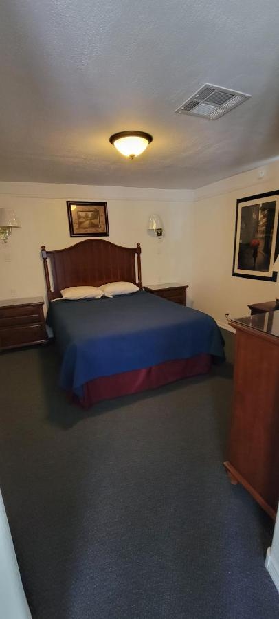 Husker Inn North Platte Esterno foto
